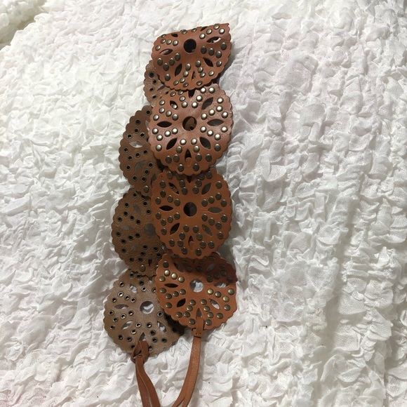 Medieval like renaissance looking belt with metal beads- 30” without ties - Picture 7 of 7